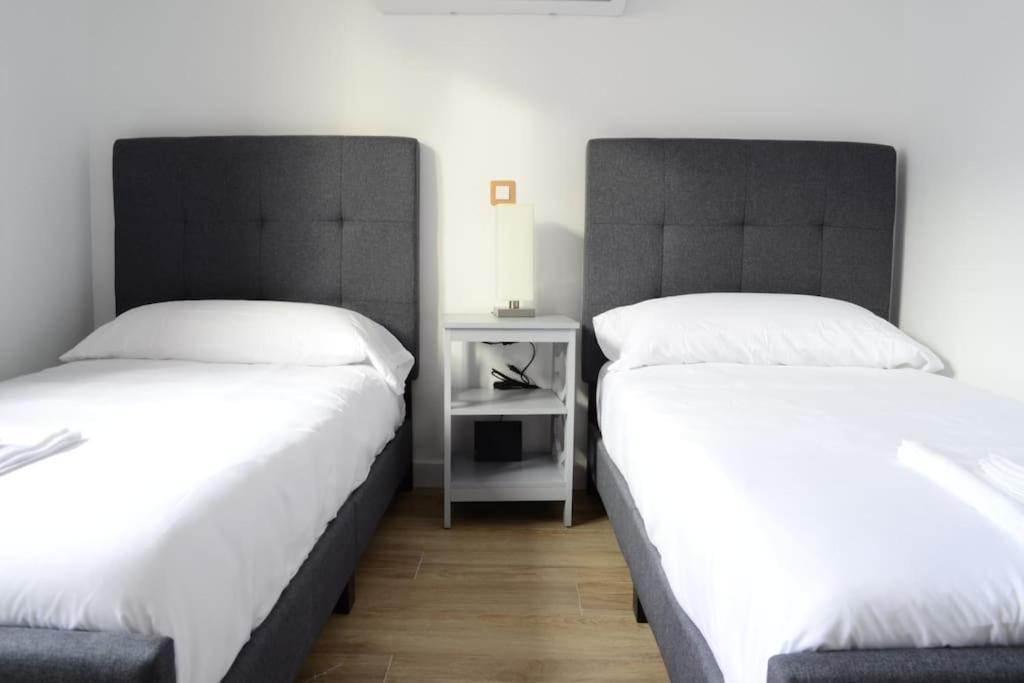 Casa En Alquiler Vacacional En אלקאלה דה הנארס מראה חיצוני תמונה