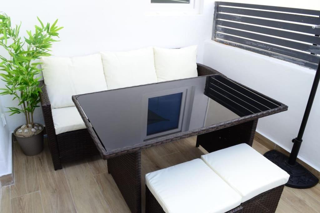 Casa En Alquiler Vacacional En אלקאלה דה הנארס מראה חיצוני תמונה